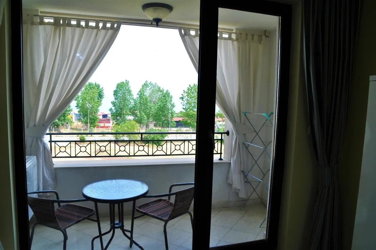Private Apartment In Kavatsi Beach ソゾポル