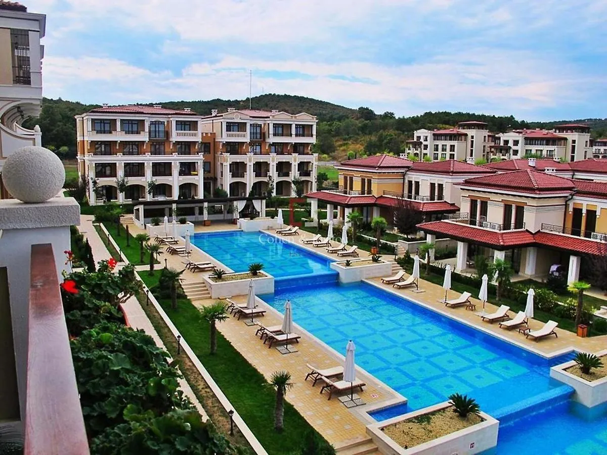Private Apartment In Kavatsi Beach ソゾポル